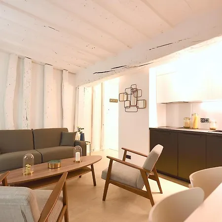 Apartman Charming In - Center *